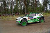 Finská rallye: místní hrdina Kalle Rovanperä jedoucí v barvách ŠKODA vede v kategorii WRC 2 Pro