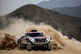 Dakar Rally 2020 – Dvě dakarské ikony a dalších sedm MINI se vydávají do akce v Saúdské Arábii