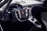 Světová premiéra: Exkluzivní nová série vozů Porsche 935