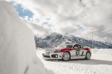 Předváděcí jízda vozu Porsche 718 Cayman GT4 Rallye na sněhu a ledu