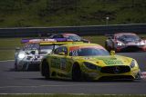 Supersporty GT3 v Mostě stále zrychlují, napínavá podívaná vyvrcholí v neděli