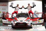 Druhé vítězství v řadě pro Tänaka a Toyotu Yaris WRC