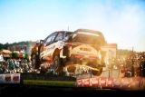 Druhé vítězství v řadě pro Tänaka a Toyotu Yaris WRC