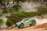 Italská rallye na Sardinii: jezdci ŠKODA Kalle Rovanperä a Jan Kopecký stále vedou ve WRC 2 Pro