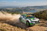 Italská rallye na Sardinii: jezdci ŠKODA Kalle Rovanperä a Jan Kopecký stále vedou ve WRC 2 Pro