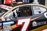 Martin Doubek trénoval před závody NASCAR v Mostě, vypověděla však technika