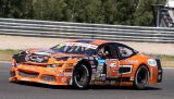 NASCAR přilákal na mosteckou premiéru tisíce fanoušků