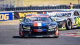 Historicky první závod NASCAR v Mostě potrápil favority