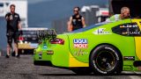 Historicky první závod NASCAR v Mostě potrápil favority