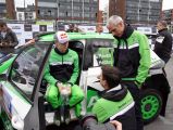 Finská rallye: místní hrdina Kalle Rovanperä jedoucí v barvách ŠKODA vede v kategorii WRC 2 Pro