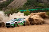 Turecká rallye: Jezdec ŠKODA Jan Kopecký vede v kategorii WRC 2 Pro, Kalle Rovanperä musel odstoupit, ale na trať se v sobotu vrátí