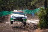 Turecká rallye: Jezdec ŠKODA Jan Kopecký vede v kategorii WRC 2 Pro, Kalle Rovanperä musel odstoupit, ale na trať se v sobotu vrátí