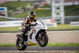 Šampionem Alpe Adria v elitní třídě Superbike se v Mostě korunoval Karel Hanika