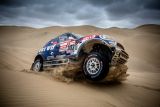 Dakar Rally 2020 – Dvě dakarské ikony a dalších sedm MINI se vydávají do akce v Saúdské Arábii