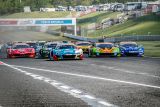 Na mosteckém okruhu se dá jezdit i virtuálně, autodrom pronajímá simulátory