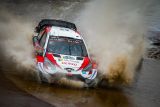 Švédská rallye: Evans s Toyotou Yaris WRC ovládl závod, tři Toyoty na prvních čtyřech pozicích