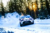 Švédská rallye: Evans s Toyotou Yaris WRC ovládl závod, tři Toyoty na prvních čtyřech pozicích