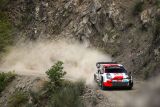 Toyota zažila kamenitý víkend na Rallye Akropolis, náskok udržuje