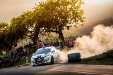 Osm posádek Peugeot Rally Cupu míří mezi jihomoravské vinice