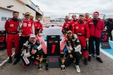 Totální dominance v GT2: Mičánek Motorsport veze z Francie double, konkurentům ujel o desítky sekund