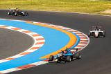 Závodní víkend Racing Journal Speed Fest v Mostě přilákal 12,5 tisíce diváků a přinesl napínavé závody i domácí úspěchy