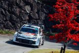 Rallye Japonsko: Ogier triumfuje, Toyota obsadila první tři místa