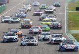 Jezdci ADAC GT Masters se o víkendu seznámí s mosteckým okruhem