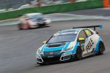 Jezdci ADAC GT Masters se o víkendu seznámí s mosteckým okruhem